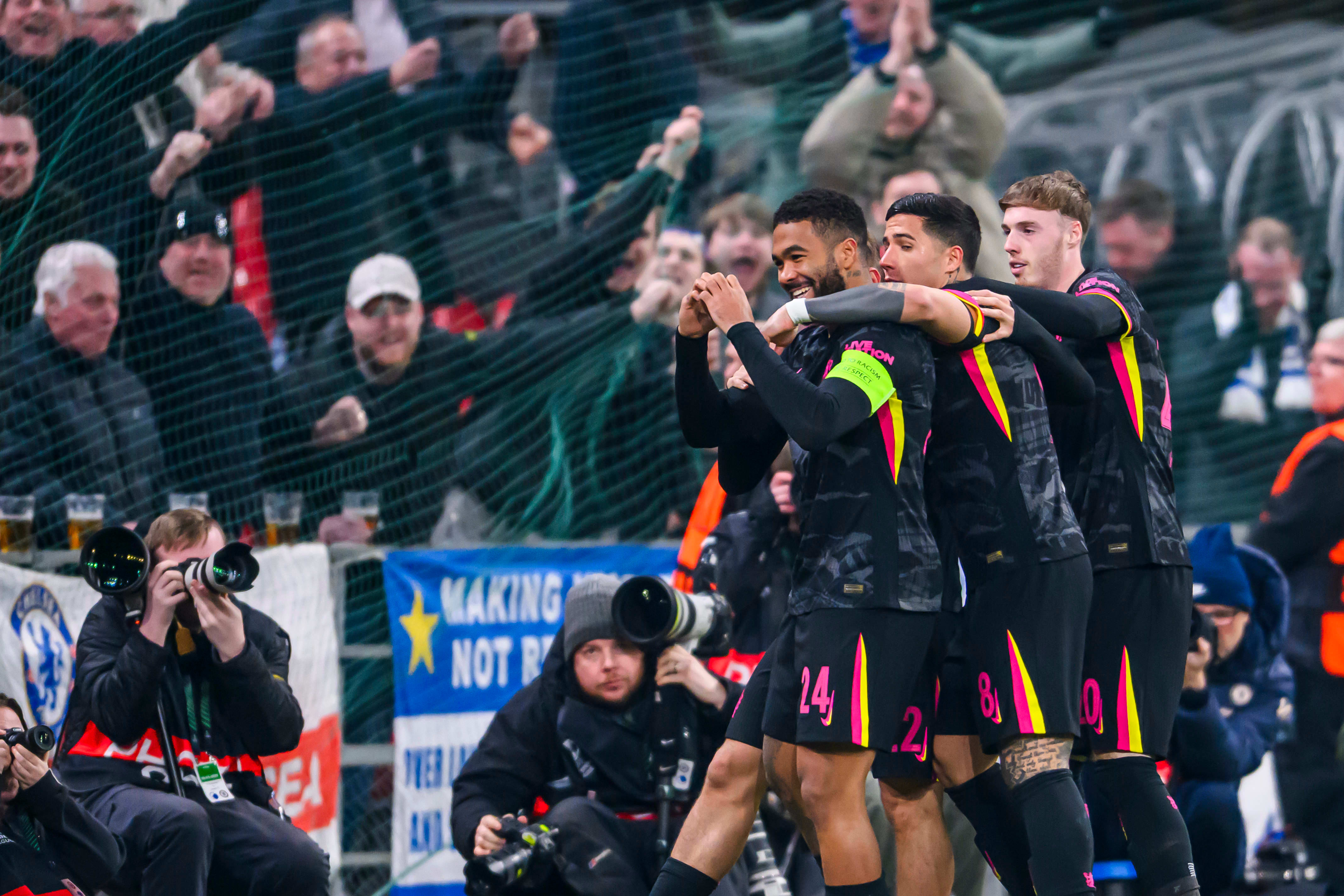 设计师如何开拓自身的思维和创作能力